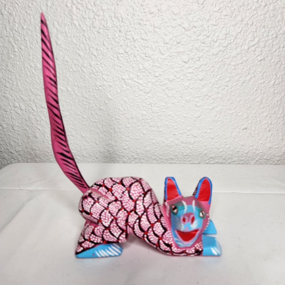Elpidio Fabian Oaxaca Folk Art Handcarved Wooden Cat Figurine Signed Vintage